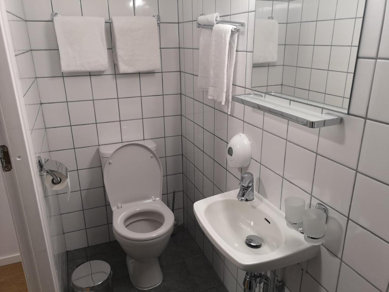Pyntaberget Hotell Sor-Fron Экстерьер фото